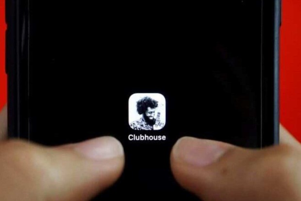 Clubhouse to soon let you pin links to top of rooms