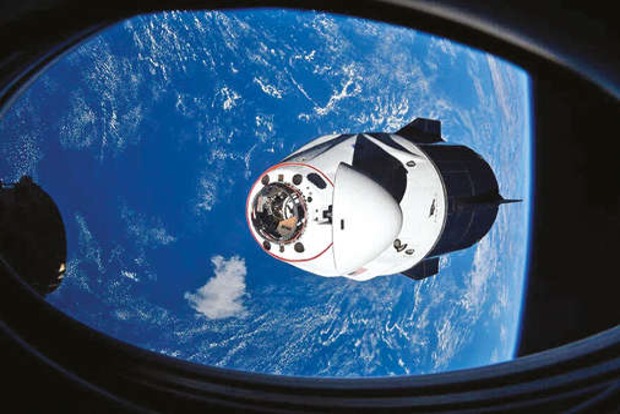 Sanitation in zero gravity - Leaky space toilets: SpaceX’s latest engineering challenge Sanitation in zero gravity - Leaky space toilets: SpaceX’s latest engineering challenge