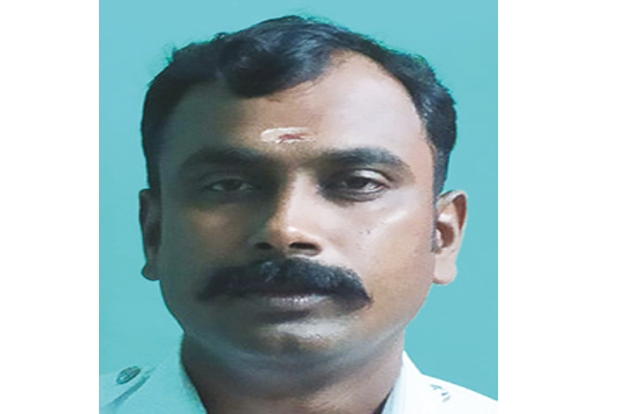 Traffic cop rescues elderly woman as saree catches fire in front of temple