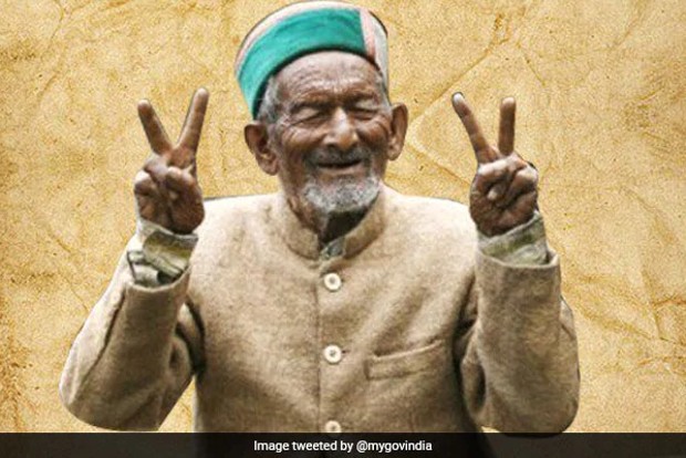 Indias oldest voter Negi casts ballot in Himachal