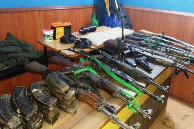 Gang Of Six Nabbed In Tamil Nadu: Gun, Bombs Recovered