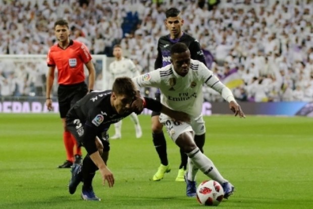 Real ride Vinicius brace to 2-1 victory at Elche Real ride Vinicius brace to 2-1 victory at Elche