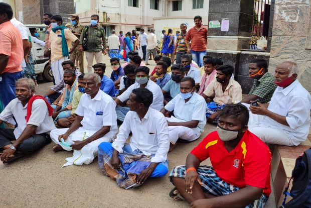 Farmer commits suicide after private bank staff threatens for payment dues