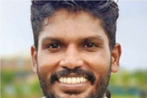Karthikeyan, Bist slam tons