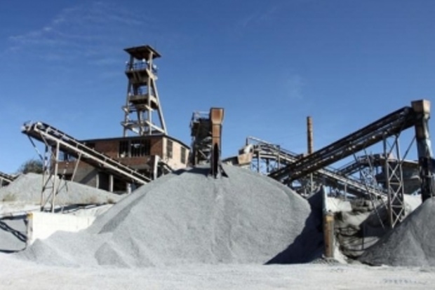 Tamil Nadu targets 18.86 MT of cement production: Thennarasu