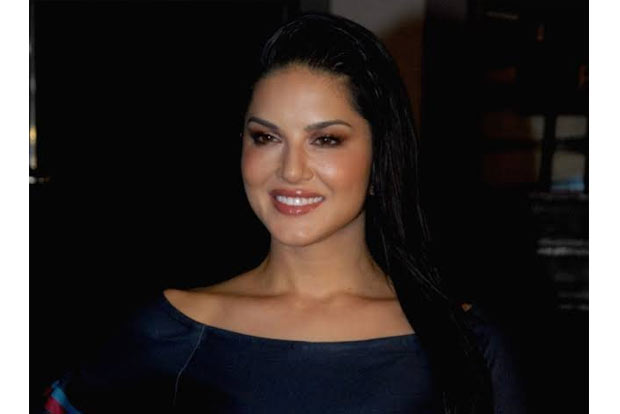 Sunny Leone’s next Tamil film titled Oh My Ghost
