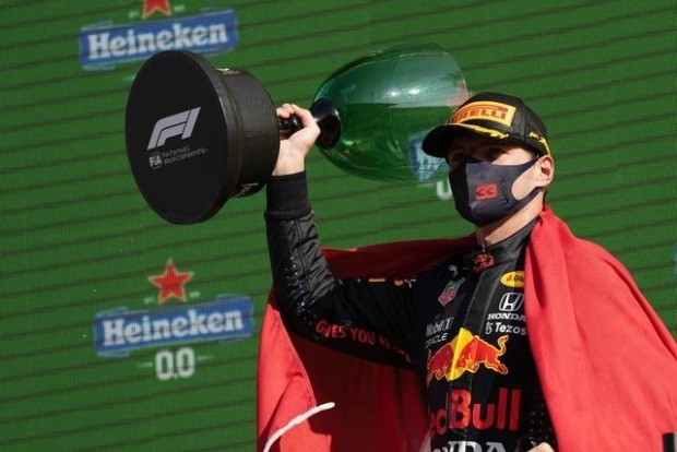 Verstappen takes F1 title lead with dominant Dutch GP win Verstappen takes F1 title lead with dominant Dutch GP win