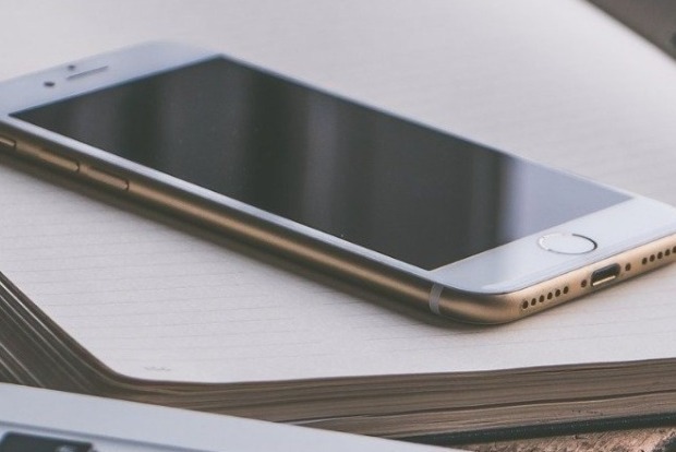 Case against IAS officer for sending inappropriate WhatsApp sticker to a woman journalist