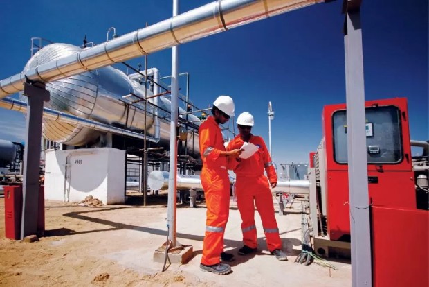 Cairn to drop cases after India’s 1bn USD offer Cairn to drop cases after India’s 1bn USD offer