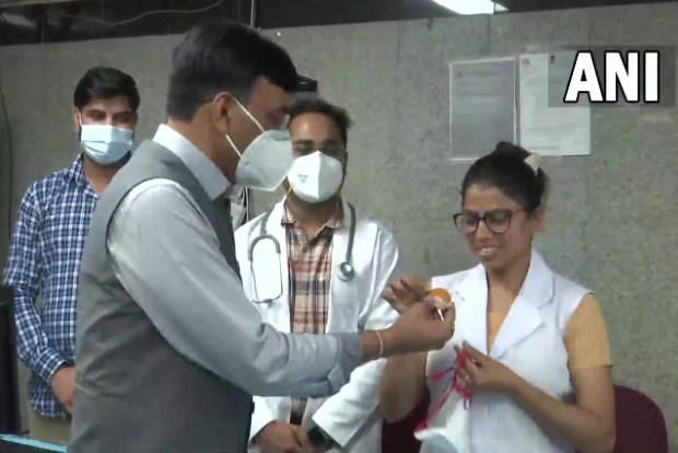 Setting a record, India administers over 2.26 crore vaccine doses on Modis birthday