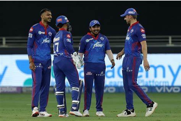 IPL 2021: Delhi bowlers combine forces to keep Hyderabad at 134/9
