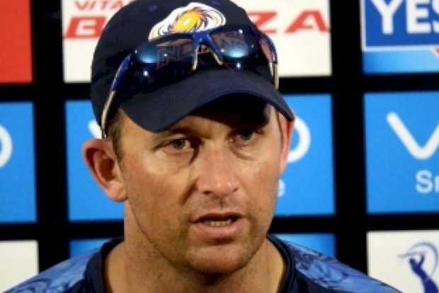 Conceding runs in death overs is not the problem: MI coach Bond