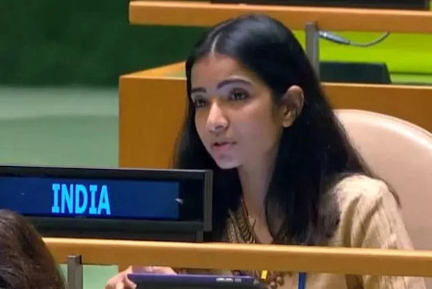 ‘Arsonist’ Pak disguised as fire-fighter, India’s retort to Imran ‘Arsonist’ Pak disguised as fire-fighter, India’s retort to Imran