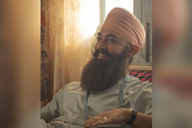 Aamir Khans Laal Singh Chaddha release pushed to February 2022