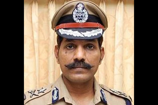 DGP Sylendra Babu rewards cops for stopping suicide bid
