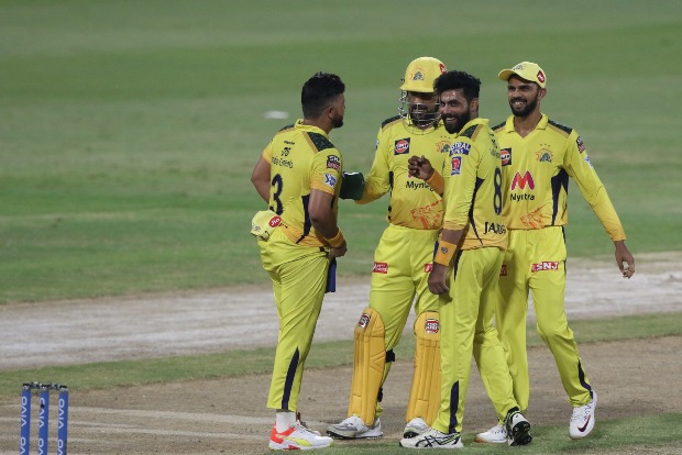IPL 2021: CSK limit SRH to 134/7 on slow Sharjah surface