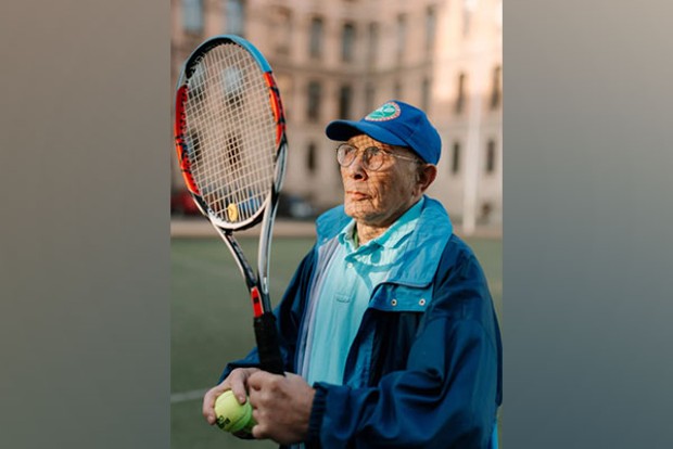 Daily physical activity boosts brain function in middle-aged, older adults: Study Daily physical activity boosts brain function in middle-aged, older adults: Study