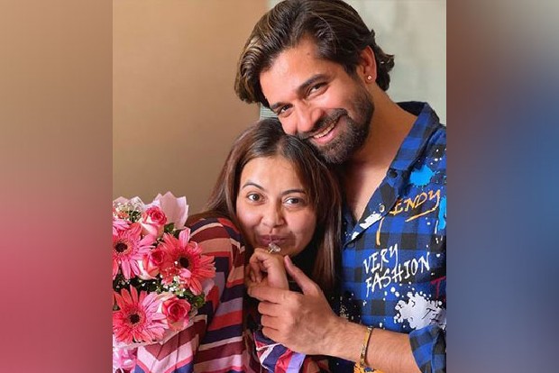 Devoleena Bhattacharjee, Vishal Singh not engaged, heres why