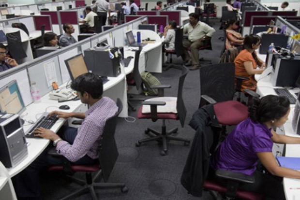 Indias services sector activity slips further in Jan, biz confidence hits 6-month low