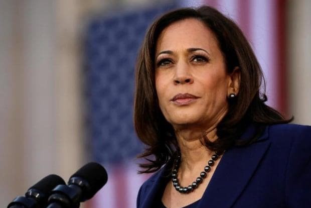 Kamala Harris administers oath of office to members of Presidential Advisory Commission
