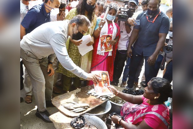 Kamal starts campaigning for MNM candidates in Chennai Corporation