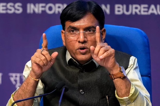 1 crore adolescents in 15-18 yrs group fully vaccinated against Covid-19: Mandaviya