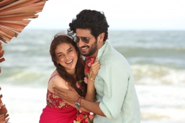 Romantic number Megham from Dulquer Salmaan-starrer Hey Sinamika released
