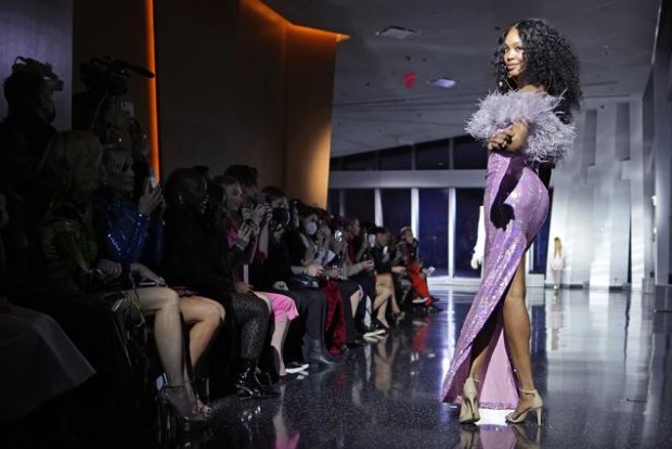 Christian Cowan’s NY fashion week show went 102 stories up Christian Cowan’s NY fashion week show went 102 stories up