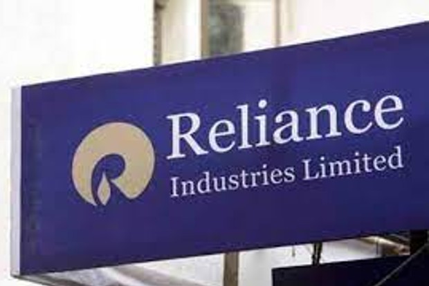 RInfra Dec qtr loss at Rs 107 cr