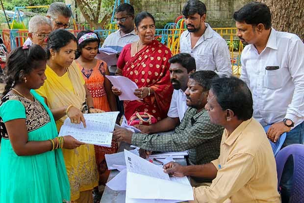 334 micro observers to monitor vulnerable booths in Chennai 334 micro observers to monitor vulnerable booths in Chennai