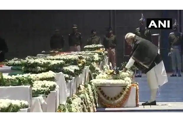 PM Modi pays homage to Pulwama attack victims