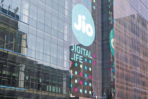 Jio Platforms to invest USD 200 million in Glance
