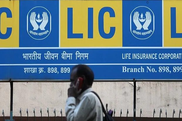 LIC policyholders to update PAN details by February 28 to participate in IPO