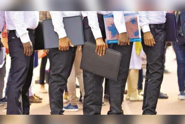 Indian tech industry hired 4.5 lakh people in FY22