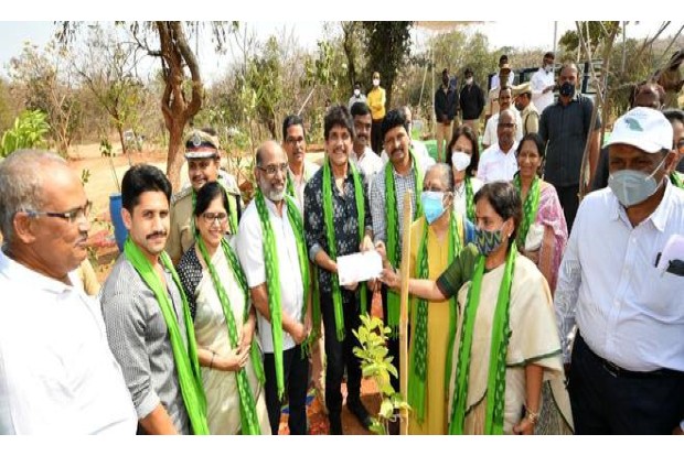 Nagarjuna adopts 1,080 acres of forest land near Hyderabad