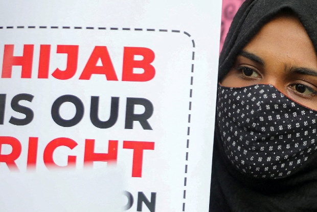 Hijab row: Karnataka HC resumes hearing, many students boycott exams