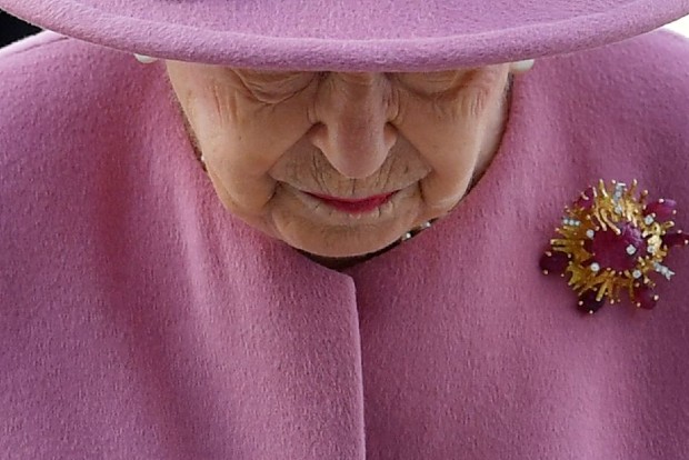 Queens Covid diagnosis caps shocking week for British royals