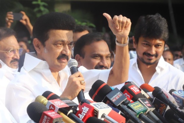 DMK sweeps 97 out of 124 wards in urban polls: Check Highlights