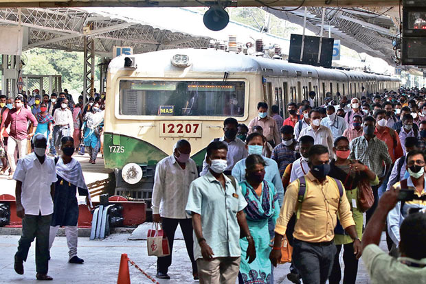 Local train travel restrictions for unvaccinated persons still in force: Maharashtra  govt