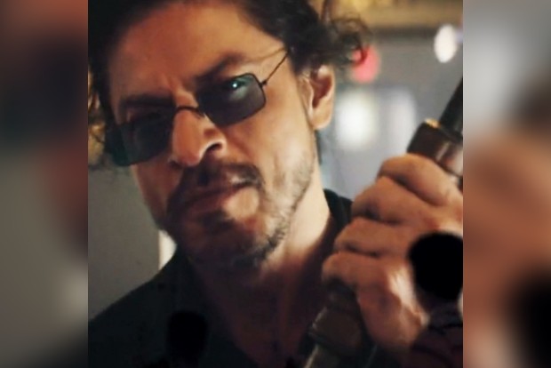 SRK sets the Internet on fire with Pathan look in ad