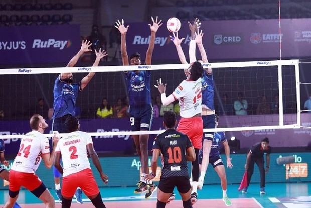 Prime Volleyball: Kolkata heads into semi-finals with win over Kochi