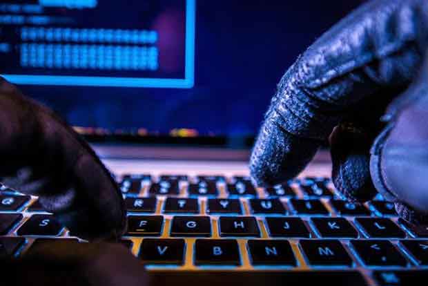 Cyberattacks accompany Russian military assault on Ukraine Cyberattacks accompany Russian military assault on Ukraine