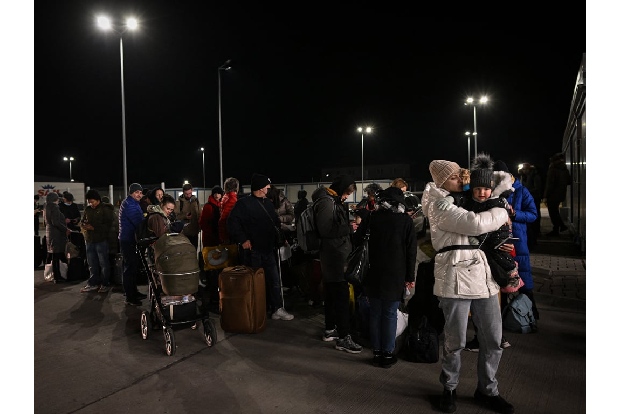 Around 1,00,000 Ukrainians entered Poland since war began Around 1,00,000 Ukrainians entered Poland since war began