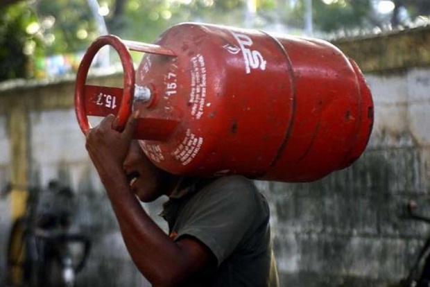 Commercial LPG cylinder prices slashed by Rs 102.50