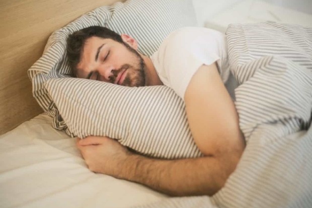 Poor sleep takes a toll on health care workers mental condition, finds study