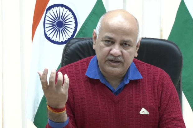 Weekend curfew, 50 pc workforce in pvt offices: Delhis fresh restrictions amid Covid spike