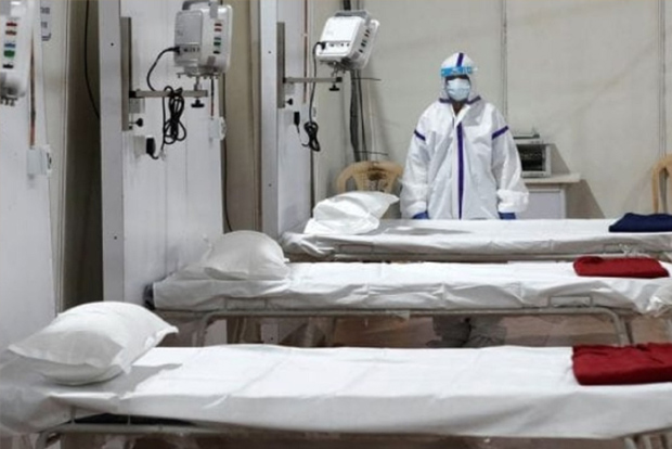 As cases increase, Delhi govt tells pvt hospitals to reserve at least 40 pc of beds for Covid patients As cases increase, Delhi govt tells pvt hospitals to reserve at least 40 pc of beds for Covid patients