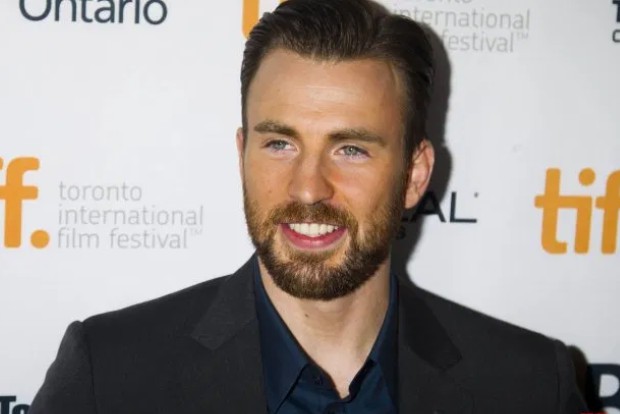 Chris Evans in talks to play musical star Gene Kelly in film