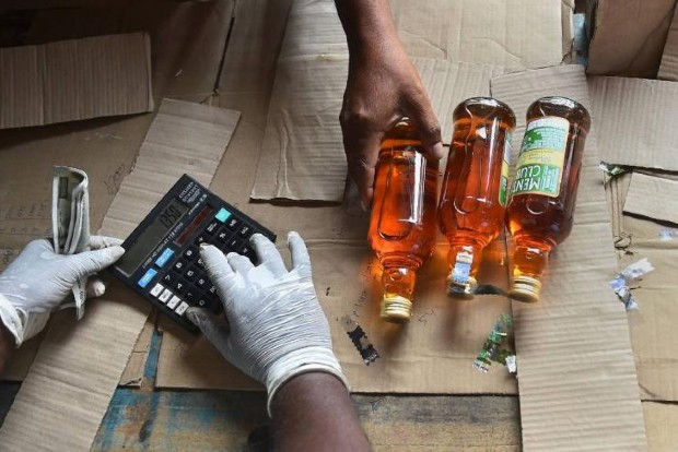 Tender finalised for 2,350 Tasmac bars, Madras High Court told