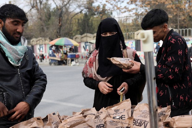 Aid not distributed properly: Kabul residents